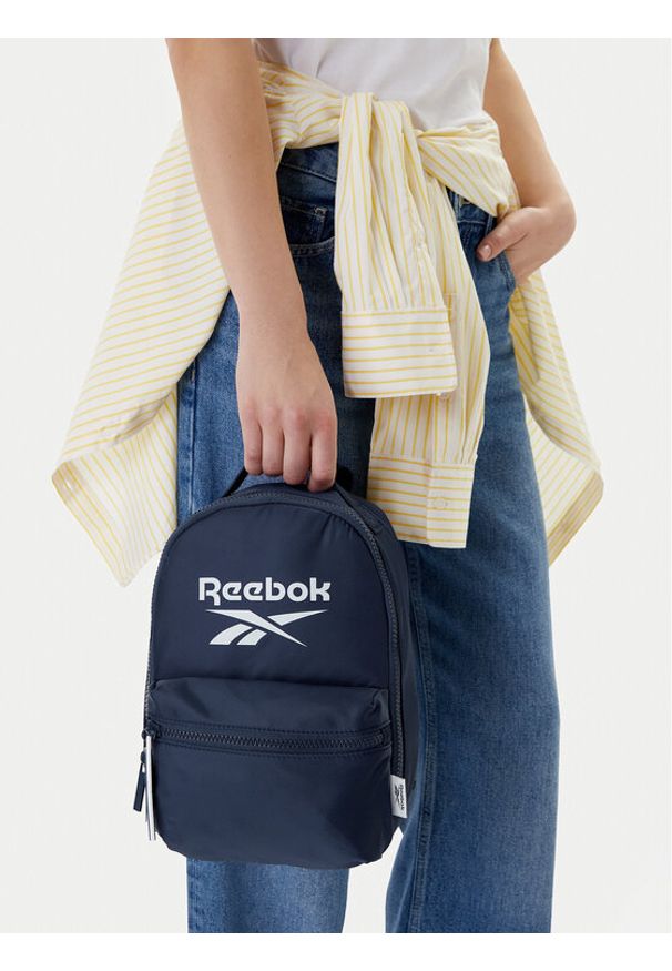 Reebok Plecak CWBEO-RBK-046-CCC-05 Granatowy. Kolor: niebieski. Materiał: poliester