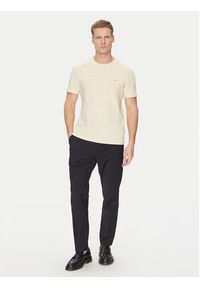 TOMMY HILFIGER - Tommy Hilfiger T-Shirt UM0UM03362 Beżowy Regular Fit. Kolor: beżowy. Materiał: bawełna #4