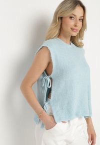 Born2be - Jasnoniebieska Kamizelka Dzianinowa z Wełną i Wiskozą Wiązana po Bokach Annivoria. Kolor: niebieski. Materiał: dzianina, wiskoza, wełna. Styl: elegancki #5