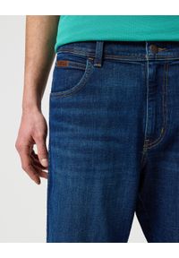 Wrangler - WRANGLER MĘSKIE SPODENKI JEANSOWE WRANGLER TEXAS SHORTS VINTAGE STORM 112362313. Materiał: jeans. Styl: vintage #6