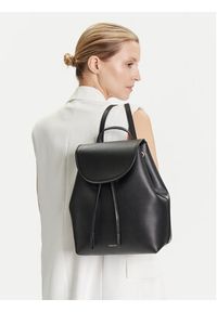 Calvin Klein Plecak Foil Logo Flap Backpack LV04F3297G Czarny. Kolor: czarny. Materiał: skóra #5
