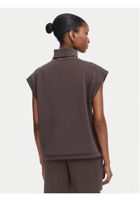 Guess Bluza V6YQ18 K4318 Brązowy Regular Fit. Kolor: brązowy. Materiał: syntetyk #4