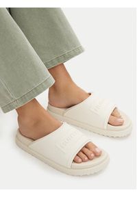 Hunter Klapki CEO-HLZ25930-1 Beżowy jasny. Kolor: beżowy. Materiał: syntetyk #8