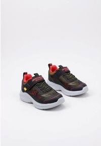 skechers - Buty do chodzenia dla dzieci Skechers Hyper blitz Hydro. Kolor: czarny. Materiał: materiał, syntetyk. Szerokość cholewki: normalna. Sport: turystyka piesza