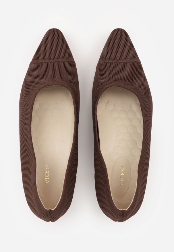 Born2be - Brązowe Czółenka VICES ze Sportowej Tkaniny na Słupku Waesbella. Nosek buta: otwarty. Kolor: brązowy. Materiał: tkanina. Obcas: na słupku. Styl: sportowy. Wysokość obcasa: średni