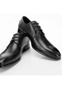 Wittchen - Męskie buty derby skórzane klasyczne. Okazja: na wesele, na ślub cywilny. Kolor: czarny. Materiał: skóra. Wzór: gładki. Sezon: lato. Styl: klasyczny #6