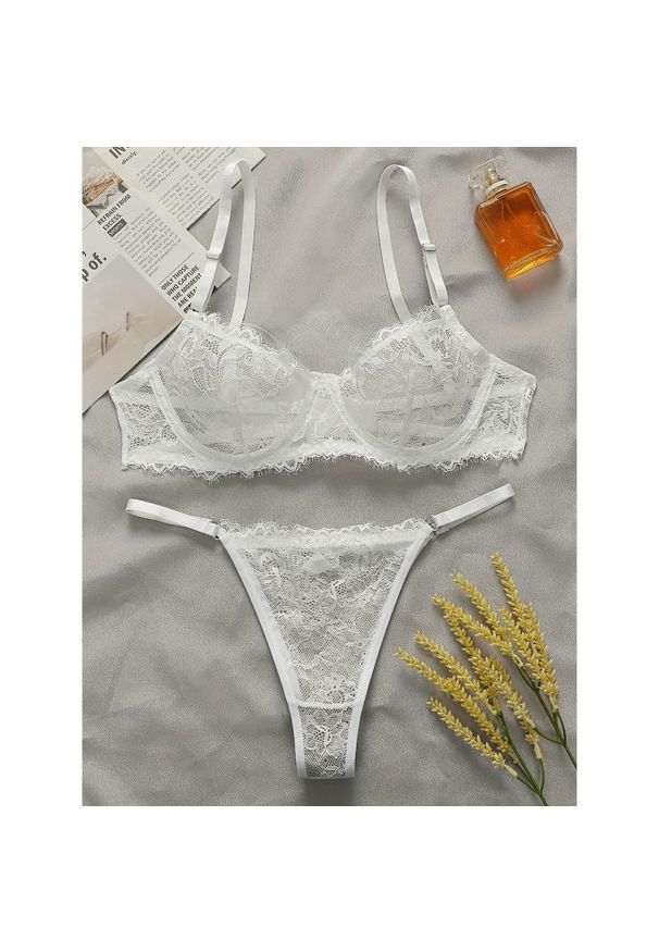 Intica - Koronkowy komplet bielizny z figami na wyjątkowe okazje Annerose. Kolor: biały. Materiał: koronka. Wzór: koronka