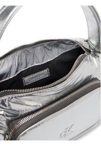 Calvin Klein Torebka Pocket Silver Nylon Small Bag LV04F3443G Srebrny. Kolor: srebrny. Materiał: skórzane #7