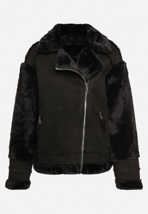 Born2be - Czarna Kurtka Biker o Prostym Kroju z Asymetrycznym Suwakiem i Futrzanymi Wstawkami Liogala. Okazja: na spacer, na co dzień. Kolor: czarny. Materiał: futro. Styl: casual, klasyczny