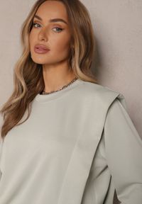 Renee - Jasnozielona Bluza z Wiskozą z Szerokimi Ramionami Alioris. Okazja: na co dzień. Kolor: zielony. Materiał: wiskoza. Styl: elegancki, casual