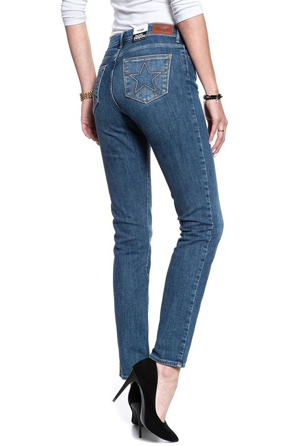 Wrangler - WRANGLER HIGH RISE SLIM RETRO BLUE W27GGS071 112128045. Styl: retro