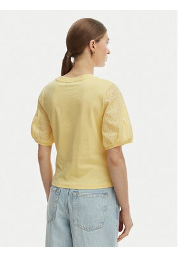 Vero Moda Bluzka Janni 10340706 Żółty Regular Fit. Kolor: żółty. Materiał: bawełna