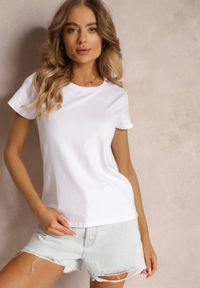 Renee - Biały T-shirt z Linii Basic Apoxis. Kolor: biały. Materiał: dzianina. Wzór: jednolity. Styl: elegancki