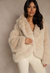 Renee - Beżowa Oversizowa Kurtka Futerko z Kapturem Uninamea. Typ kołnierza: kaptur. Kolor: beżowy. Materiał: futro #3