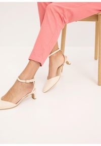 bonprix - Spodnie lniane. Kolor: różowy. Materiał: len. Sezon: lato #2