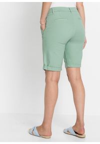 bonprix - Bermudy ze stretchem. Kolor: zielony. Sezon: lato