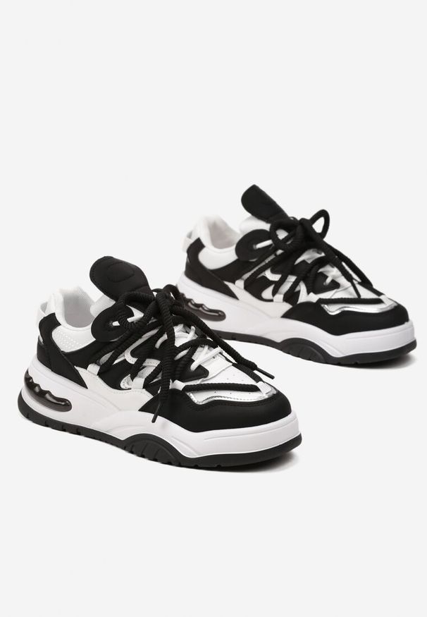 Born2be - Czarne Sneakersy na Grubej Podeszwie z Kolorowymi i Metalicznymi Wstawkami Ecastia. Kolor: czarny. Wzór: kolorowy