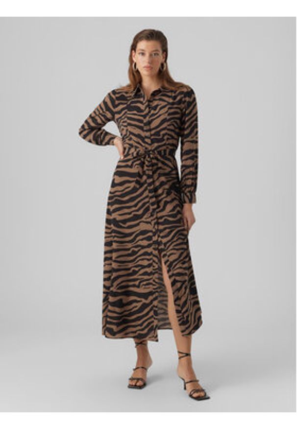 Vero Moda Sukienka koszulowa 10294989 Brązowy Regular Fit. Kolor: brązowy. Materiał: syntetyk. Typ sukienki: koszulowe