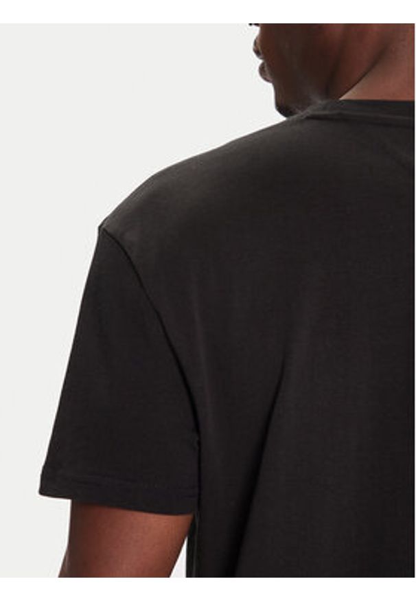 Tommy Jeans T-Shirt DM0DM22464 Czarny Regular Fit. Kolor: czarny. Materiał: bawełna