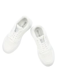 Big-Star - Białe Klasyczne Sneakersy Damskie Big Star. Okazja: na co dzień, na spacer. Zapięcie: sznurówki. Kolor: biały. Materiał: syntetyk, materiał. Sport: turystyka piesza #5