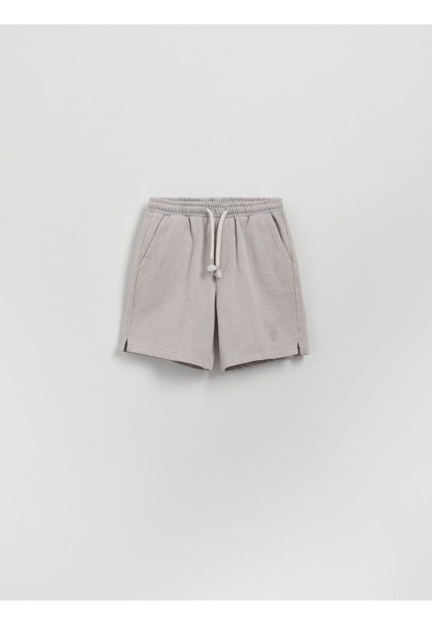 Reserved - Bawełniane szorty - jasnoszary. Kolor: szary. Materiał: bawełna