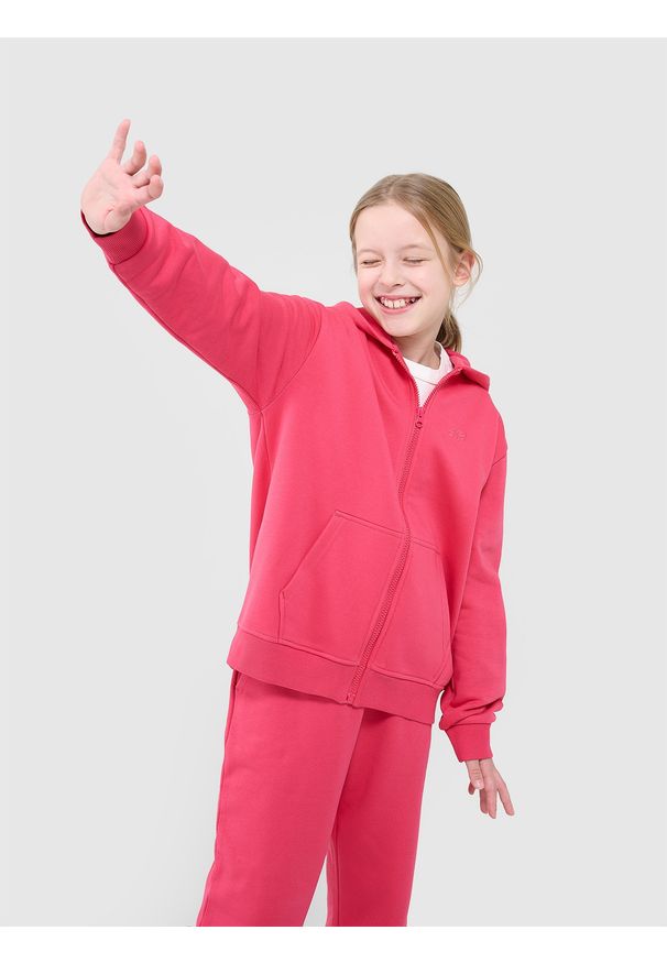 4f - 4F Bluza dresowa rozpinana z kapturem dziewczęca - różowa 146 (10-11 lat). Okazja: na co dzień. Typ kołnierza: kaptur. Kolor: różowy. Materiał: dresówka. Wzór: gładki, ze splotem. Sezon: lato. Styl: casual, sportowy