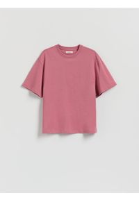 Reserved - Bawełniany t-shirt oversize - jasnofioletowy. Kolor: fioletowy. Materiał: bawełna