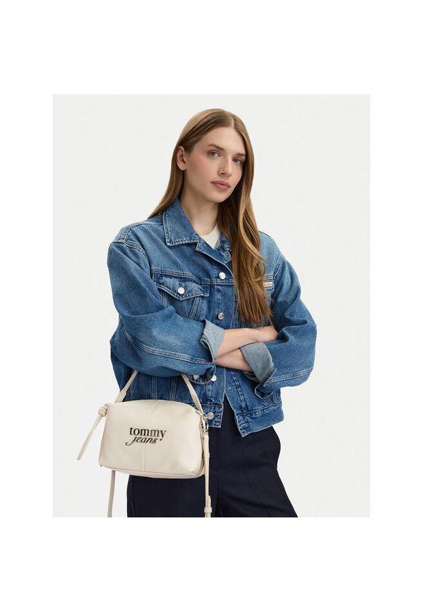 Torebka Tommy Jeans. Kolor: kremowy
