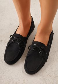 Born2be - Czarne Mokasyny VICES ze Skórzaną Wkładką Ozdobione Wiązaniem Pireronei. Nosek buta: okrągły. Zapięcie: sznurówki. Kolor: czarny. Materiał: skóra. Wzór: aplikacja. Obcas: na obcasie. Styl: klasyczny. Wysokość obcasa: niski #9