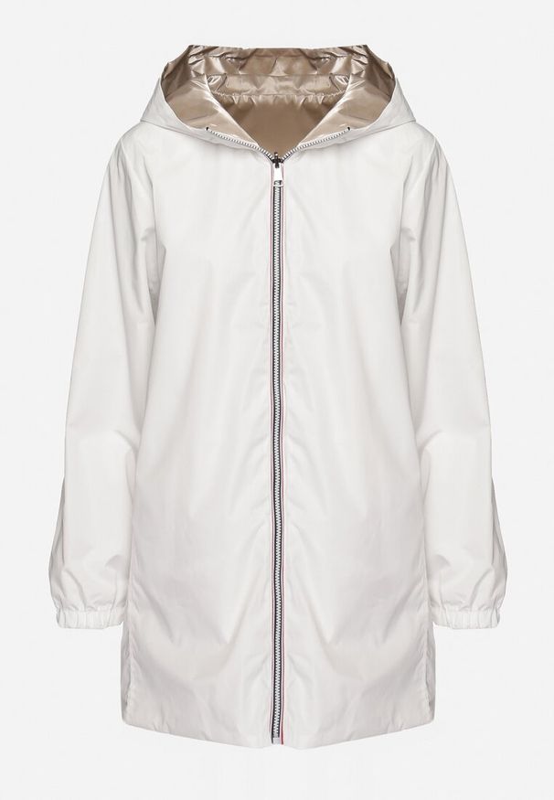 Born2be - Biała Kurtka Dwustronna z Nieodpinanym Kapturem i Metalicznym Efektem Lirednil. Kolor: biały. Wzór: gładki. Styl: elegancki