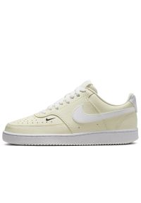 Buty Nike Court Vision Low Next Nature FV9952-100 - beżowe. Zapięcie: sznurówki. Kolor: beżowy. Materiał: materiał, skóra, syntetyk, guma. Szerokość cholewki: normalna. Sezon: lato. Model: Nike Court