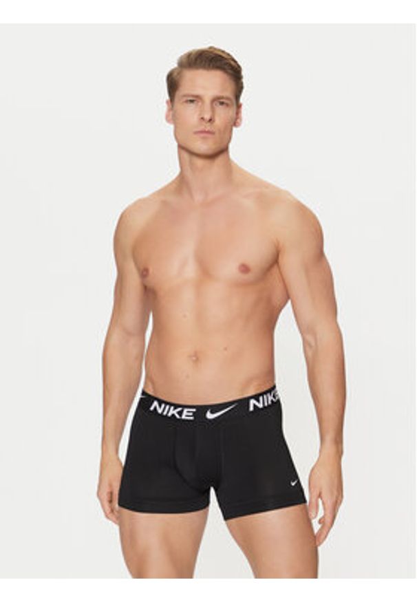 Nike Komplet 3 par bokserek 0000KE1156 Kolorowy. Materiał: bawełna. Wzór: kolorowy