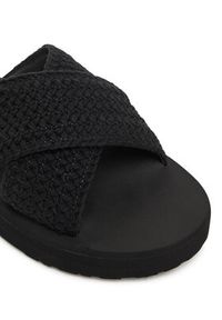 Love Moschino - LOVE MOSCHINO Klapki JA28324G0OJQC000 Czarny. Kolor: czarny. Materiał: materiał #6