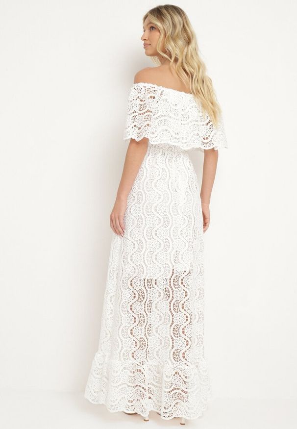 Born2be - Biała Bawełniana Ażurowa Sukienka Hiszpanka z Gumką w Talii Lianeavia. Okazja: na co dzień. Typ kołnierza: dekolt hiszpanka. Kolor: biały. Materiał: bawełna. Wzór: ażurowy. Sezon: wiosna, lato. Styl: klasyczny, casual