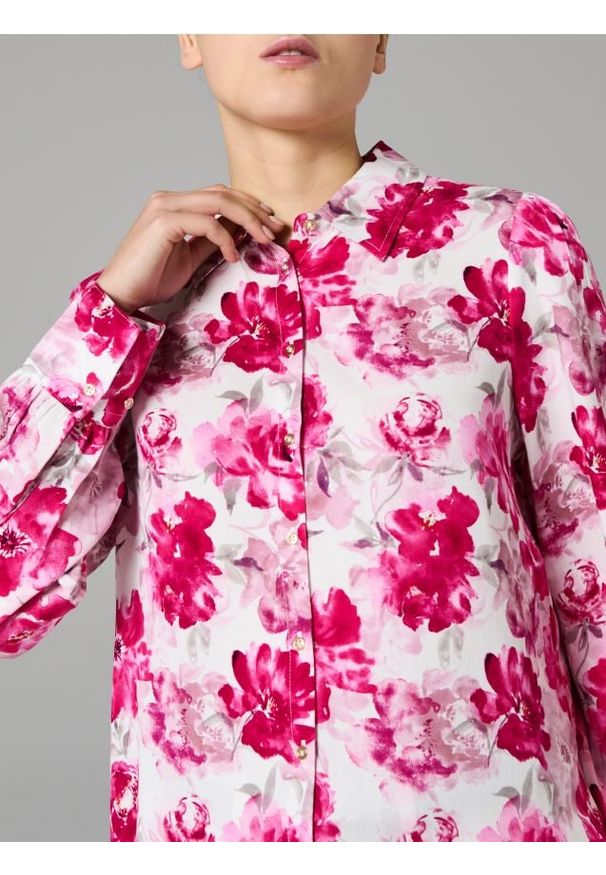 Sinsay - Wiskozowa koszula w kwiaty - wielobarwny. Materiał: wiskoza. Wzór: kwiaty