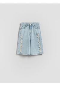 Reserved - Jeansowe szorty bermudy - niebieski. Kolor: niebieski. Materiał: jeans #1