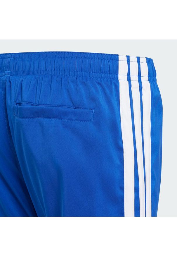 Adidas - Szorty 3-Stripes Swim Kids. Kolor: biały, wielokolorowy, niebieski. Materiał: materiał