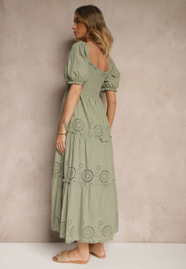 Renee - Zielona Sukienka z Bawełny Ozdobiona Haftem Iffirina. Okazja: na co dzień. Kolor: zielony. Materiał: bawełna. Wzór: aplikacja, haft. Styl: casual