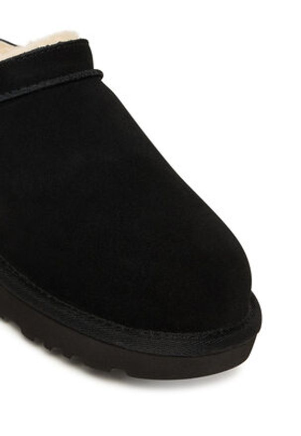 Ugg Śniegowce W Classic Micro 1173891 Czarny. Kolor: czarny. Materiał: skóra, zamsz