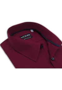 Modini - Bordowa gładka koszula z granatowymi guzikami A52. Kolor: wielokolorowy, czerwony, niebieski. Materiał: bawełna, poliester, tkanina. Długość: długie. Wzór: gładki #1