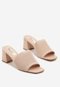 Born2be - Beżowe Klapki na Słupku z Szydełkową Cholewką Idalana. Okazja: na co dzień, na spacer. Kolor: beżowy. Materiał: jeans. Obcas: na słupku. Styl: casual, elegancki. Wysokość obcasa: średni