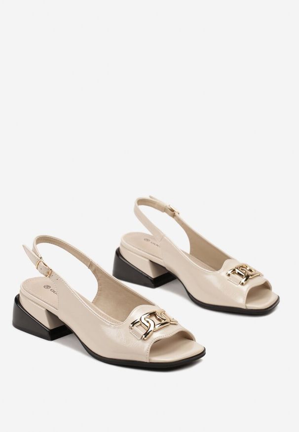 Born2be - Beżowe Sandały na Ozdobnym Słupku z Klamerką i Noskiem Peep Toe Laseria. Nosek buta: otwarty. Kolor: beżowy. Obcas: na słupku. Styl: elegancki