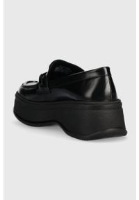 Calvin Klein mokasyny skórzane PITCHED LOAFER W/HW damskie kolor czarny na platformie HW0HW01817. Nosek buta: okrągły. Kolor: czarny. Materiał: skóra. Obcas: na platformie #3