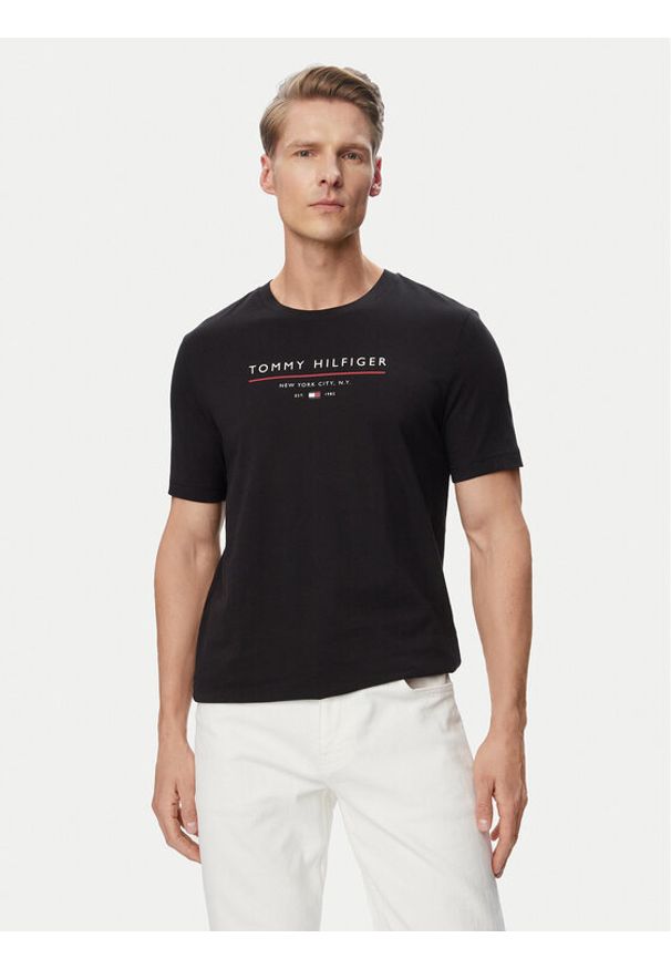 TOMMY HILFIGER - Tommy Hilfiger T-Shirt Brand Love MW0MW44359 Czarny Regular Fit. Kolor: czarny. Materiał: bawełna
