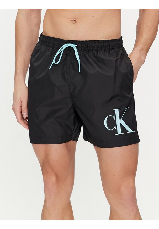 Calvin Klein Swimwear Szorty kąpielowe KM0KM01003 Czarny Regular Fit. Kolor: czarny. Materiał: syntetyk