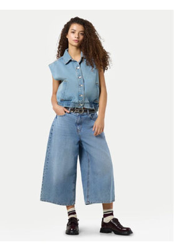 Noisy may - Noisy May Szorty jeansowe Windie 27034082 Niebieski Relaxed Fit. Kolor: niebieski. Materiał: bawełna
