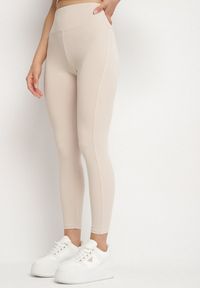 Born2be - Beżowe Legginsy z Modelującymi Przeszyciami Selettia. Okazja: na co dzień, na spacer. Kolor: beżowy. Styl: klasyczny, casual #6