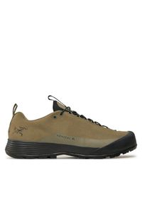 Trekkingi Arc'teryx. Kolor: zielony. Technologia: Gore-Tex. Sport: turystyka piesza