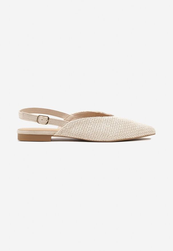 Renee - Jasnobeżowe Sandały na Płaskiej Podeszwie Typu Slingback z Ażurową Cholewką Florabia. Okazja: na spacer, na co dzień. Zapięcie: sprzączka. Kolor: beżowy. Wzór: ażurowy. Sezon: lato. Obcas: na płaskiej podeszwie. Styl: elegancki, casual