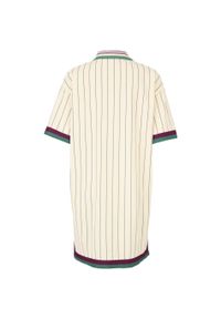 Sukienka polo w paski dla kobiet Fila Lavinia. Typ kołnierza: polo. Kolor: beżowy. Wzór: paski. Typ sukienki: sportowe. Styl: sportowy, elegancki